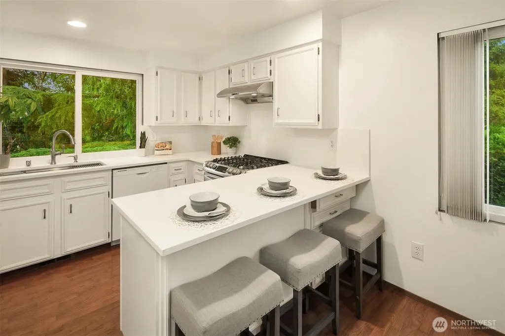 14130 SE 49th Place Bellevue WA 98006