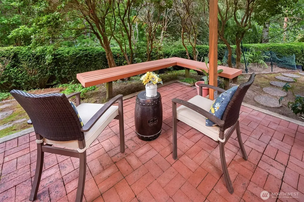 14130 SE 49th Place Bellevue WA 98006