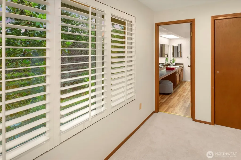 14130 SE 49th Place Bellevue WA 98006