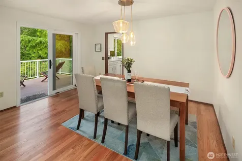 14130 SE 49th Place Bellevue WA 98006