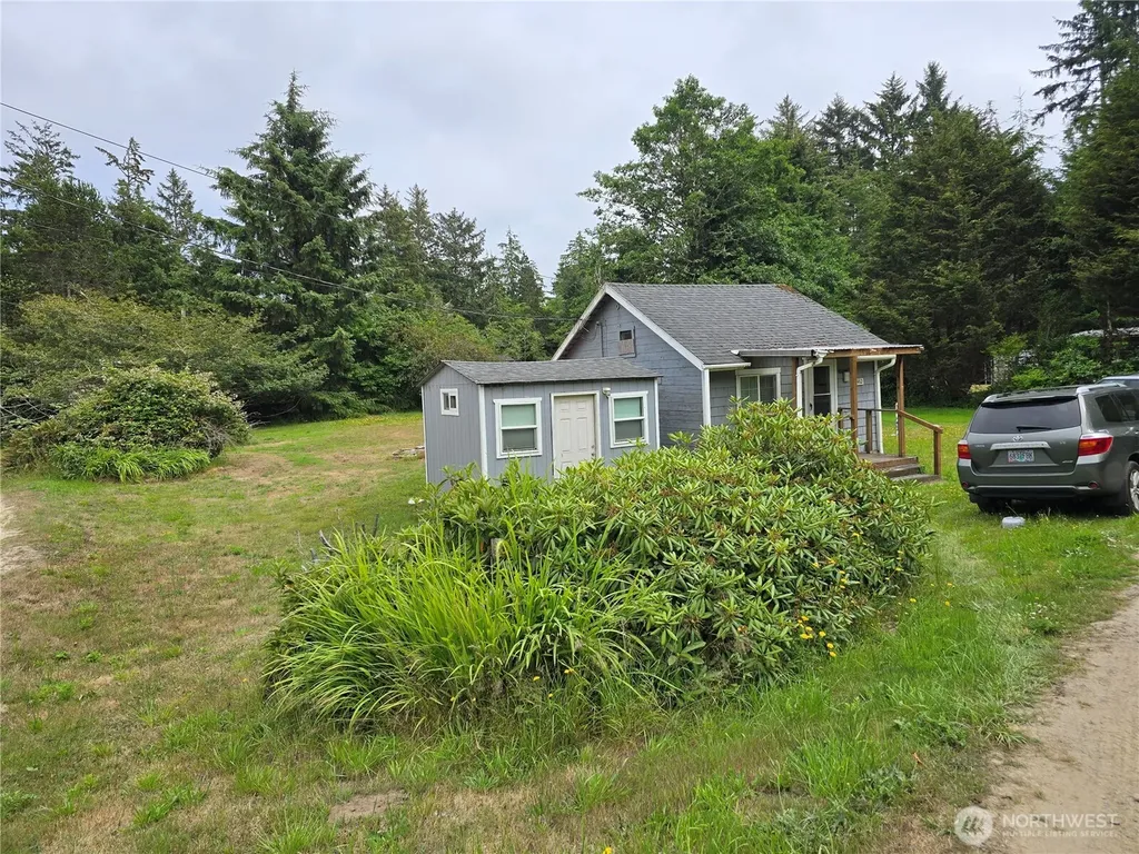 28412 X Lane Ocean Park WA 98640