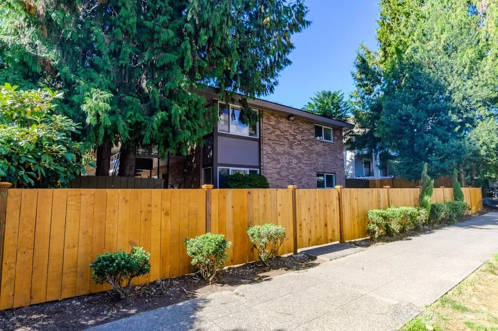 2211 Franklin Avenue E Seattle WA 98102
