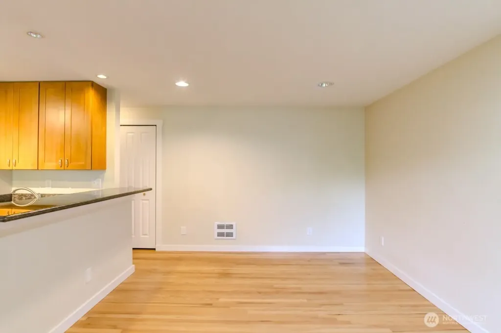 2211 Franklin Avenue E Seattle WA 98102