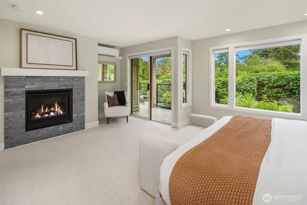 6121 NE 175th Street Kenmore WA 98028