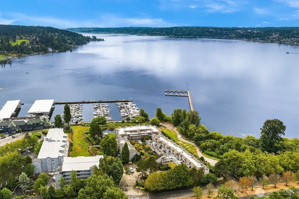 6121 NE 175th Street Kenmore WA 98028
