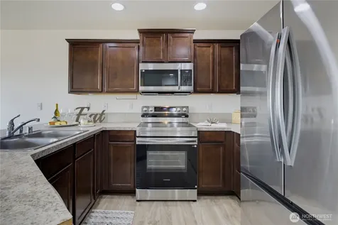 11602 189th Street E Puyallup WA 98374