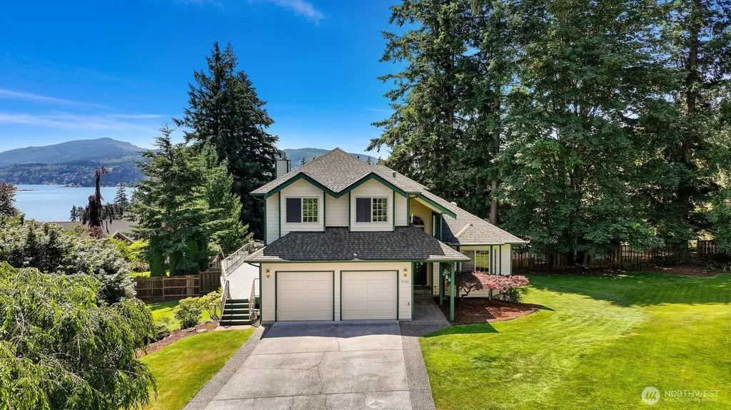 3502 S Grace Lane Bellingham WA 98226