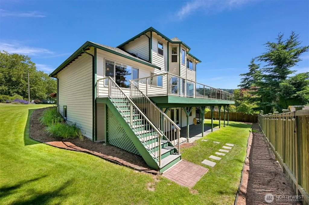 3502 S Grace Lane Bellingham WA 98226