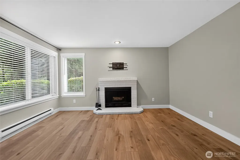 11313 NE 128th Street Kirkland WA 98034