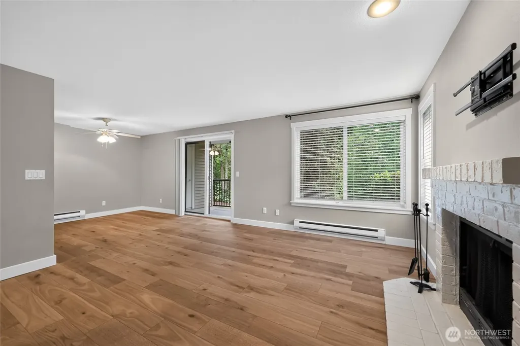 11313 NE 128th Street Kirkland WA 98034