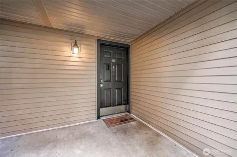 11313 NE 128th Street Kirkland WA 98034