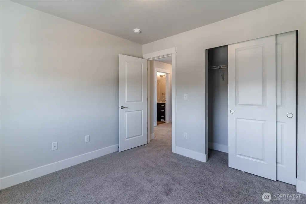 15418 208th Avenue Ct E Bonney Lake WA 98391