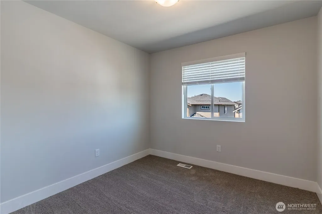 15418 208th Avenue Ct E Bonney Lake WA 98391