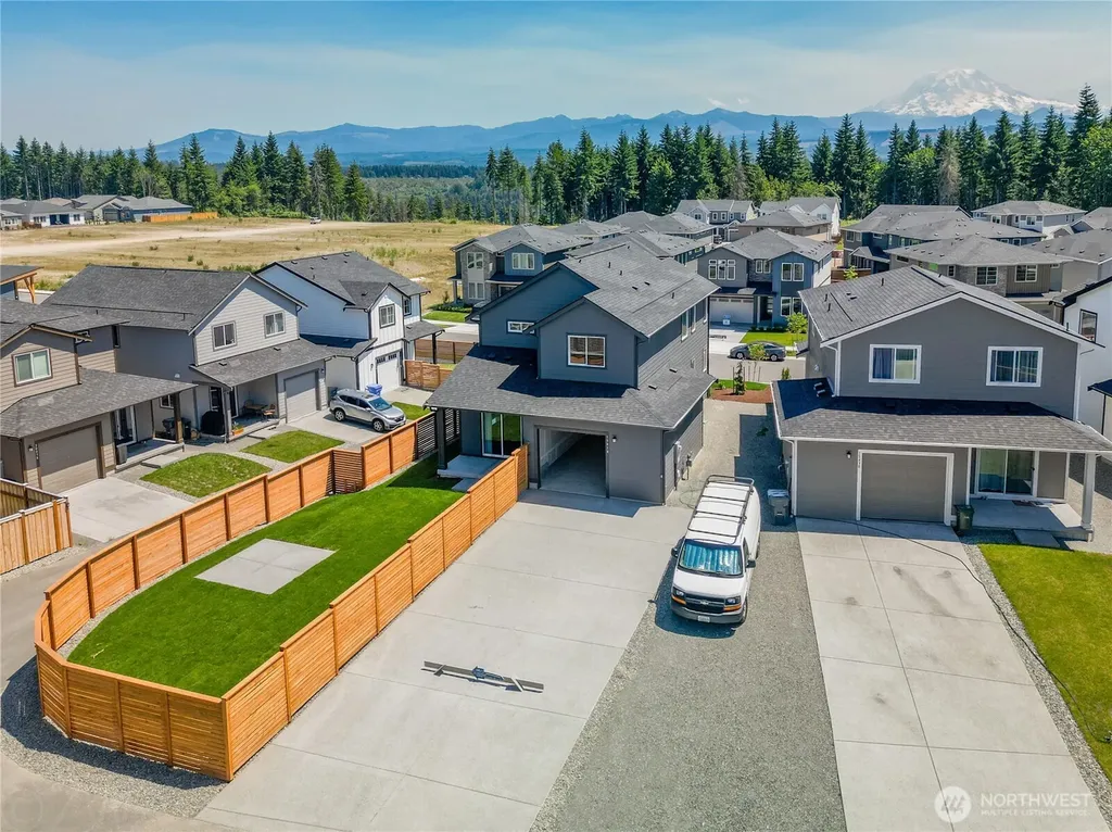 15418 208th Avenue Ct E Bonney Lake WA 98391