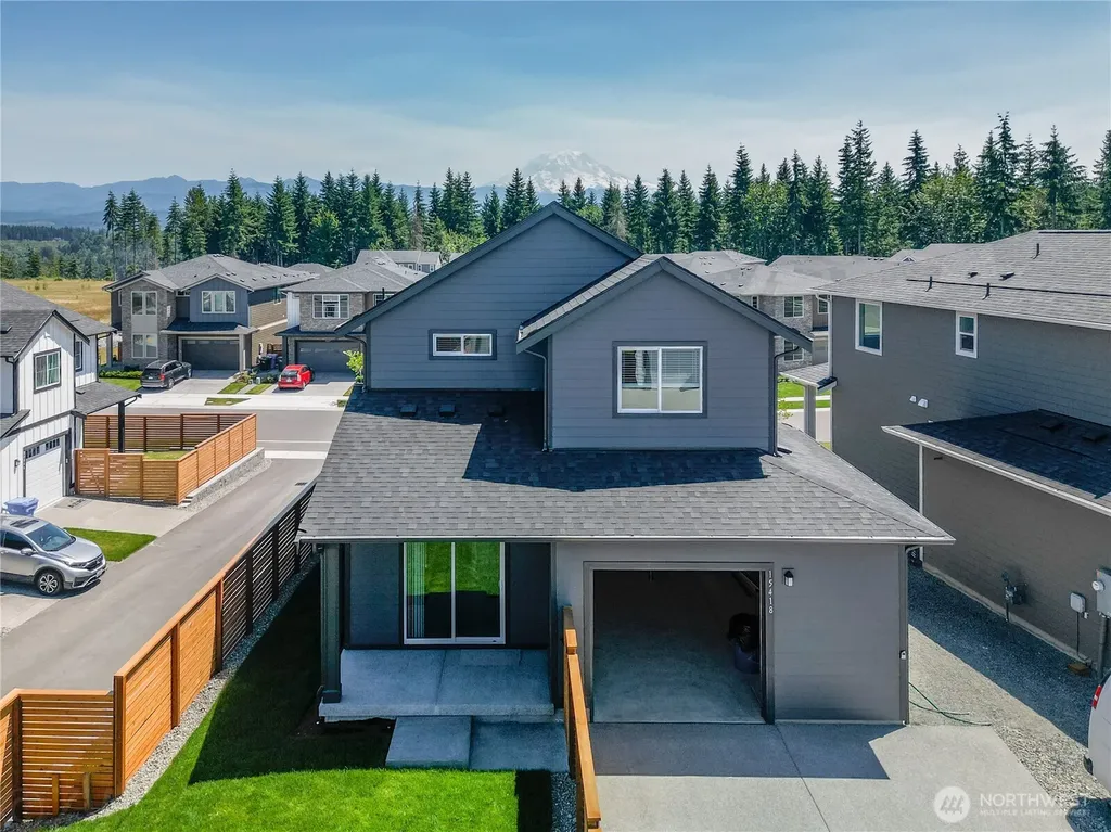 15418 208th Avenue Ct E Bonney Lake WA 98391