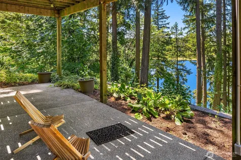 18603 E Spring Lake Drive SE Renton WA 98058
