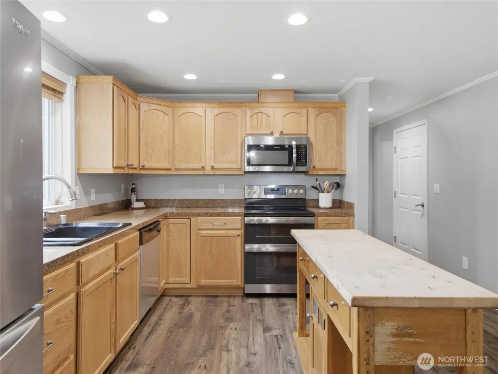 14418 Avis Lane SE Yelm WA 98597