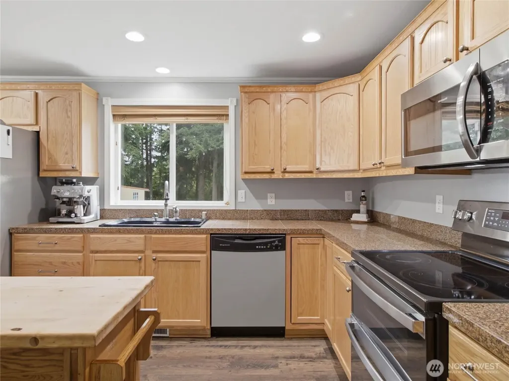 14418 Avis Lane SE Yelm WA 98597