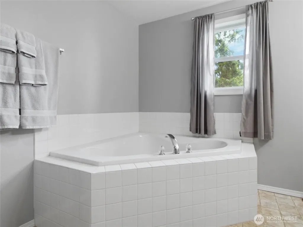 14418 Avis Lane SE Yelm WA 98597