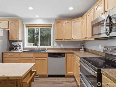 14418 Avis Lane SE Yelm WA 98597