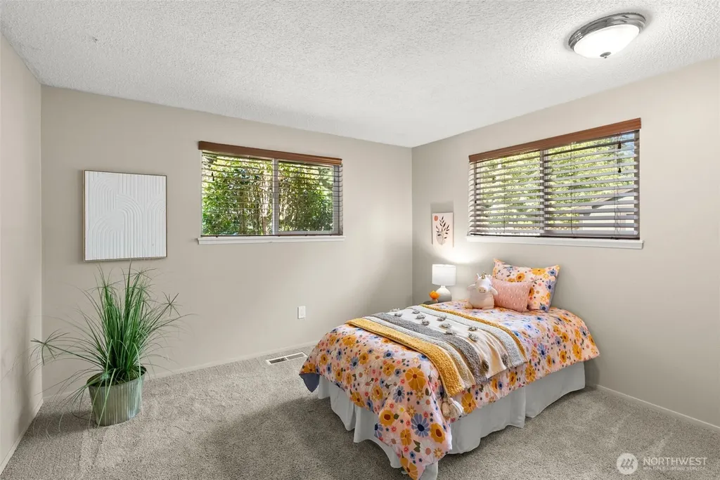 8707 71st Street NW Gig Harbor WA 98335