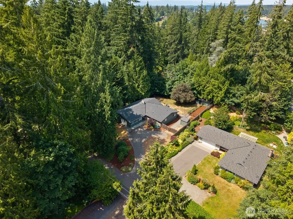 8707 71st Street NW Gig Harbor WA 98335