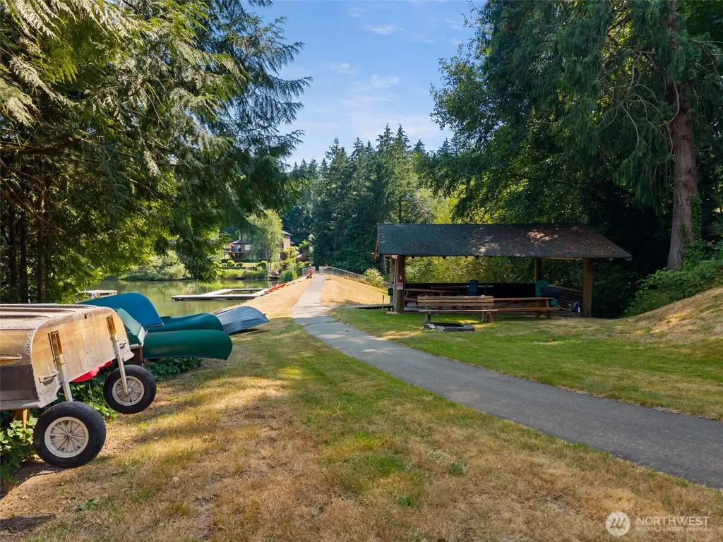 8707 71st Street NW Gig Harbor WA 98335