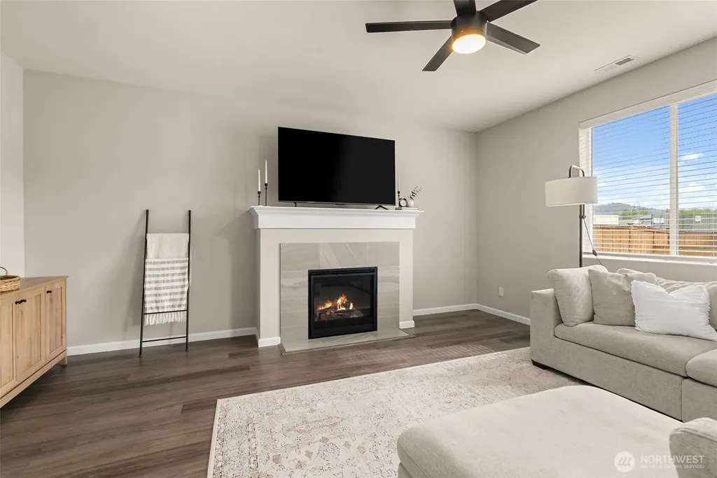 924 Livernash Street Buckley WA 98321