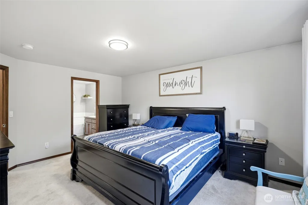 934 Dallas Street Mount Vernon WA 98274