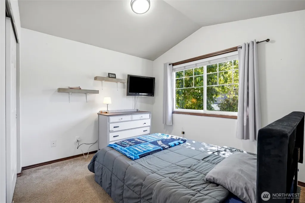 934 Dallas Street Mount Vernon WA 98274