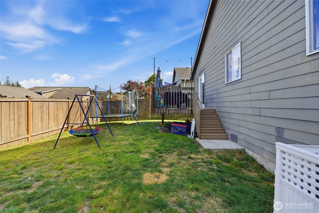934 Dallas Street Mount Vernon WA 98274