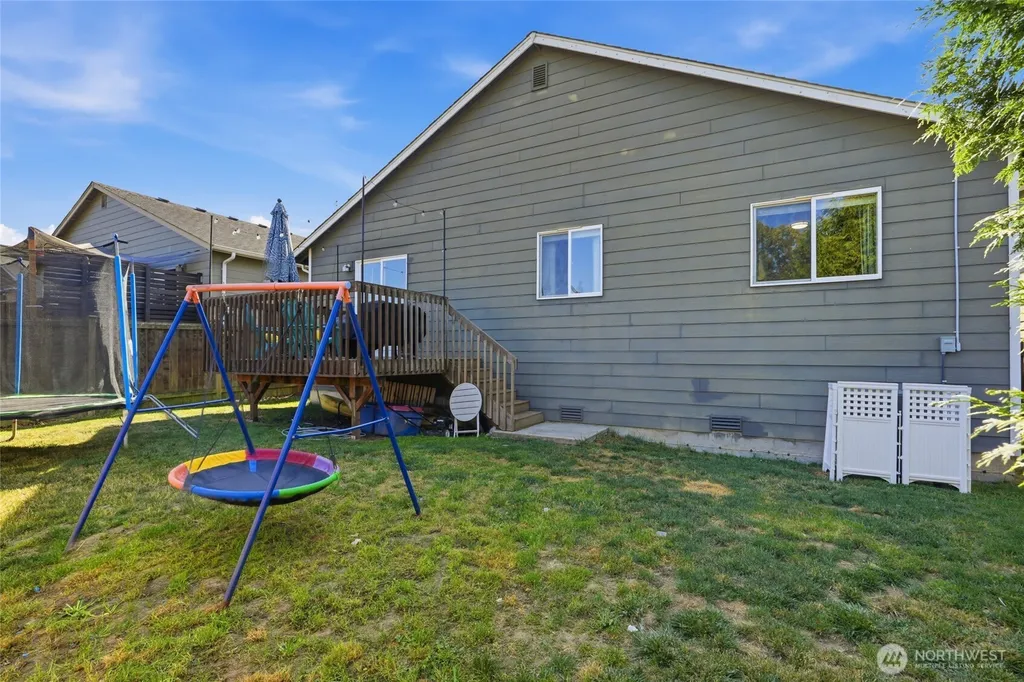 934 Dallas Street Mount Vernon WA 98274