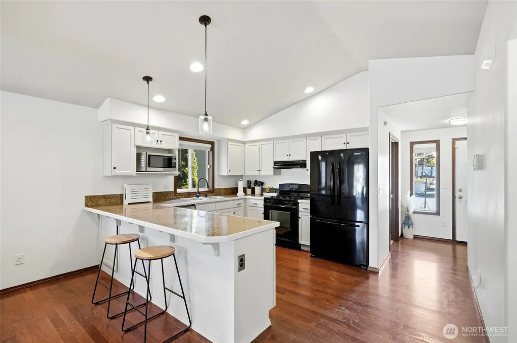 934 Dallas Street Mount Vernon WA 98274