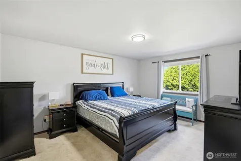 934 Dallas Street Mount Vernon WA 98274