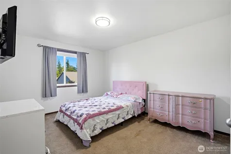 934 Dallas Street Mount Vernon WA 98274