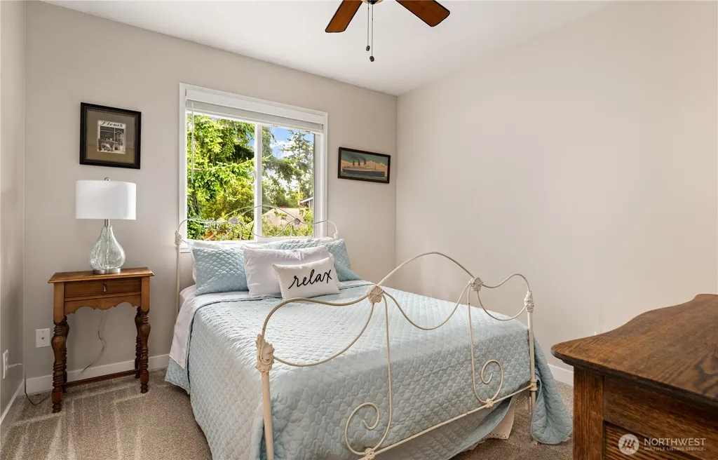 1571 SW 2nd Court Oak Harbor WA 98277