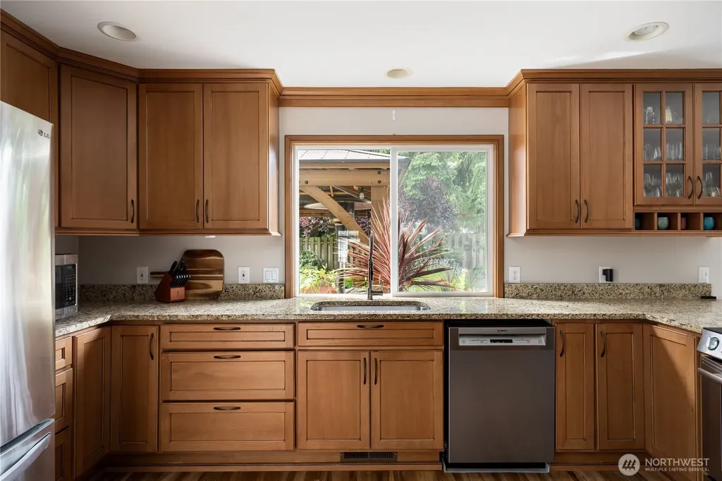 1571 SW 2nd Court Oak Harbor WA 98277