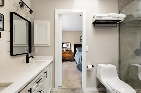 1571 SW 2nd Court Oak Harbor WA 98277