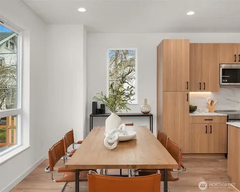 223 NE 75th Street Seattle WA 98115