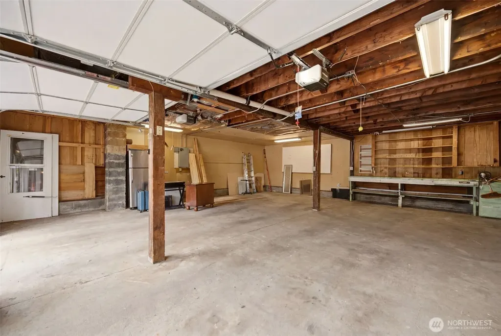 5001 N 19th Street Tacoma WA 98406