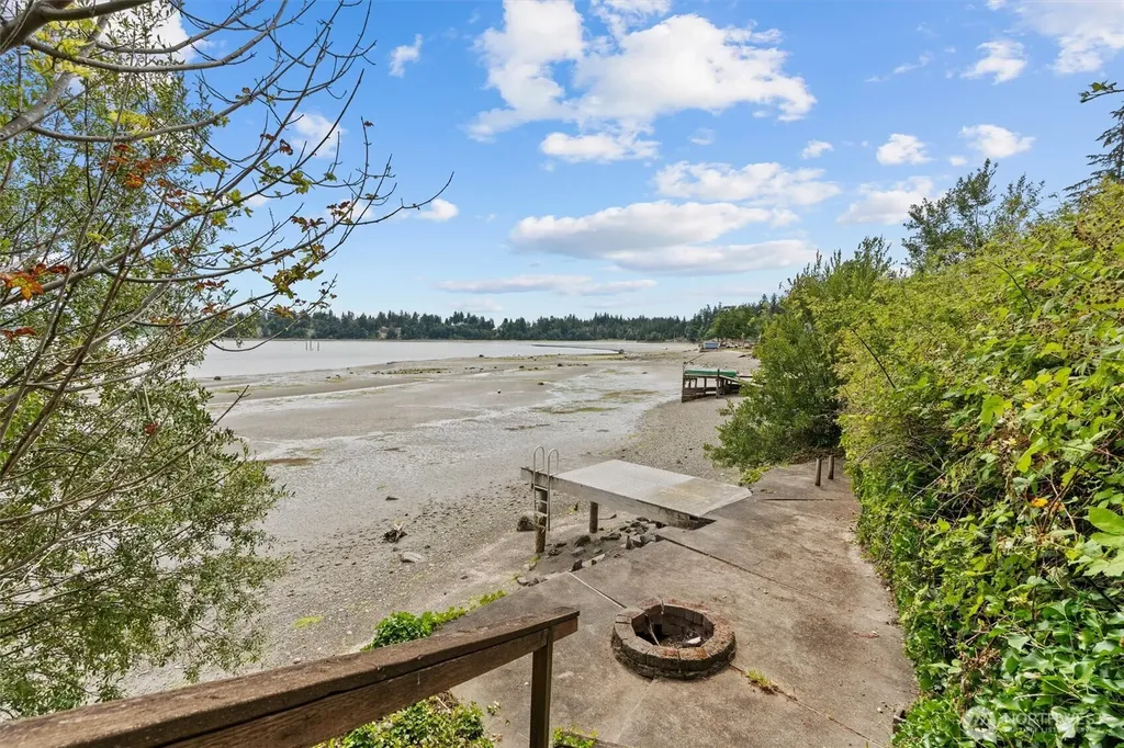 603 151st Avenue Ct SW Lakebay WA 98349