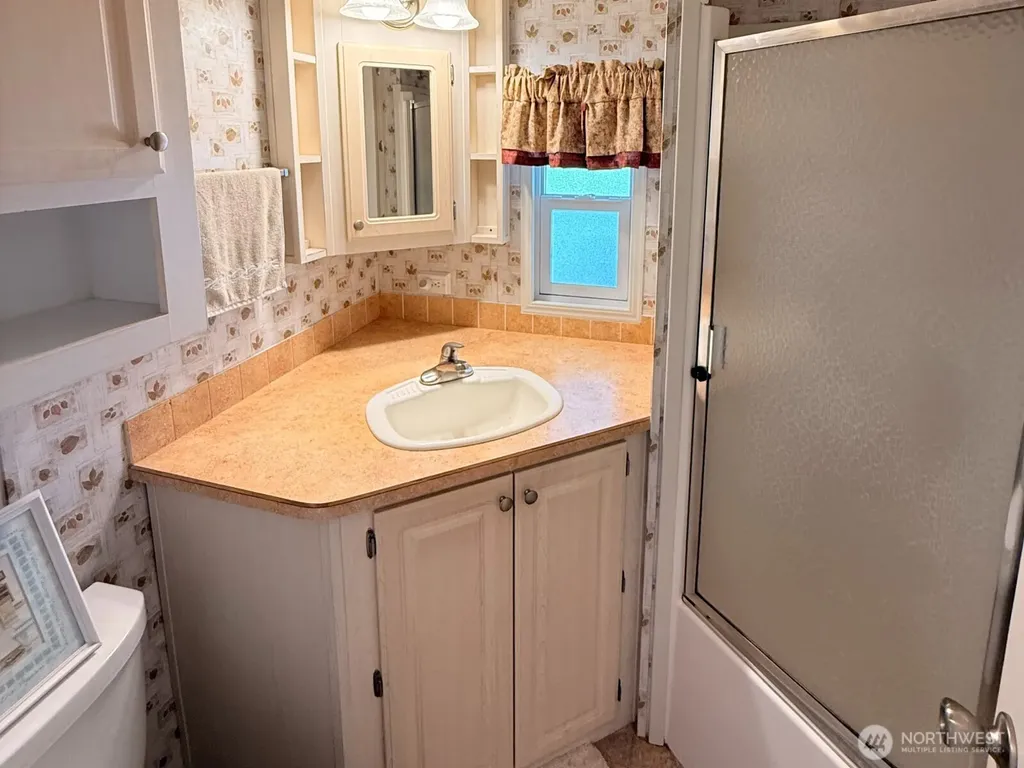 5001 Bay Road Birch Bay WA 98230