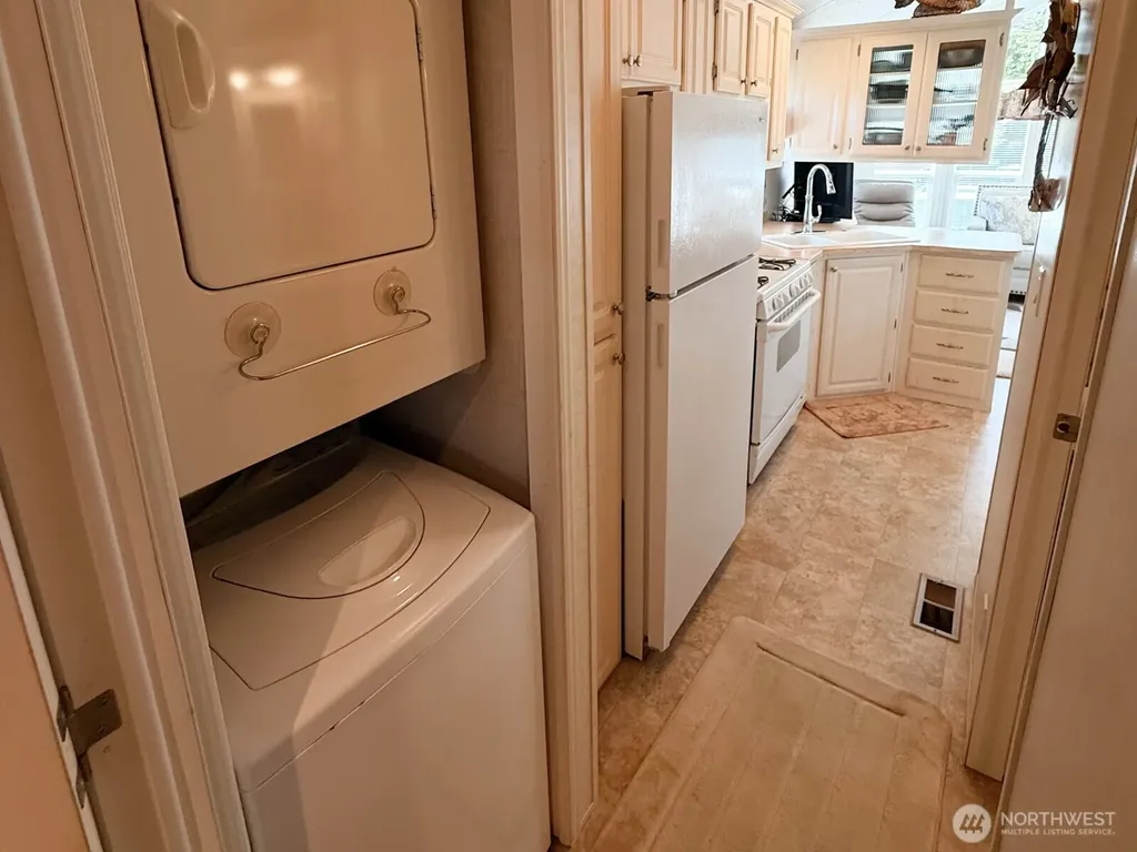 5001 Bay Road Birch Bay WA 98230