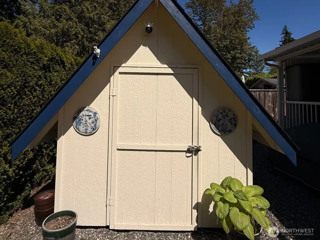 5001 Bay Road Birch Bay WA 98230