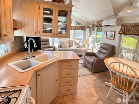 5001 Bay Road Birch Bay WA 98230