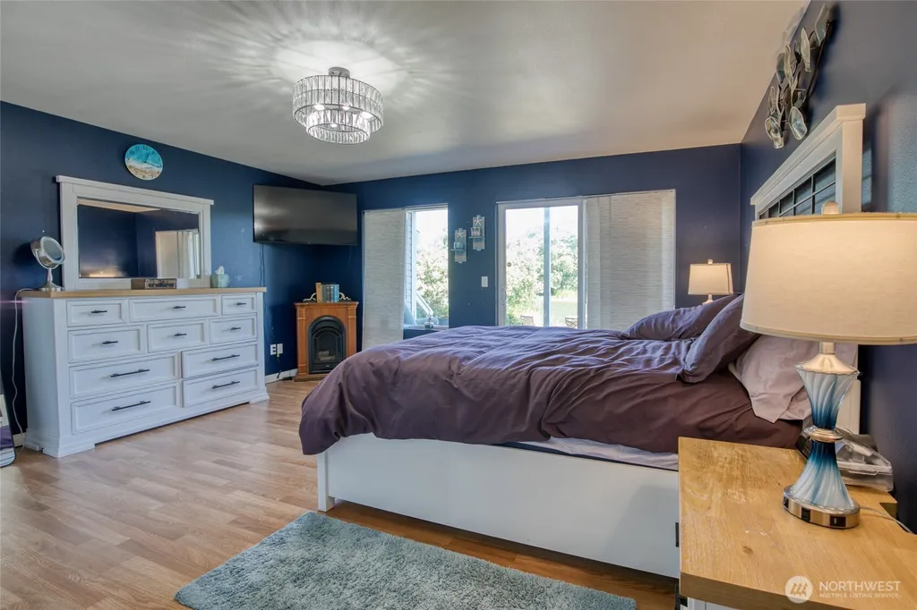992 Point Brown Avenue SE Ocean Shores WA 98569