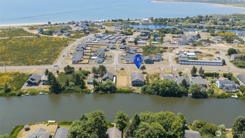 992 Point Brown Avenue SE Ocean Shores WA 98569