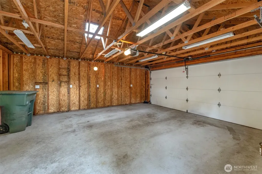 1502 Rainier Avenue Everett WA 98201
