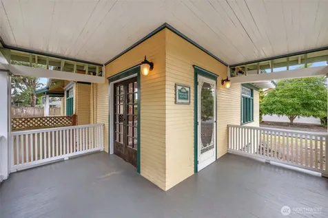 1502 Rainier Avenue Everett WA 98201