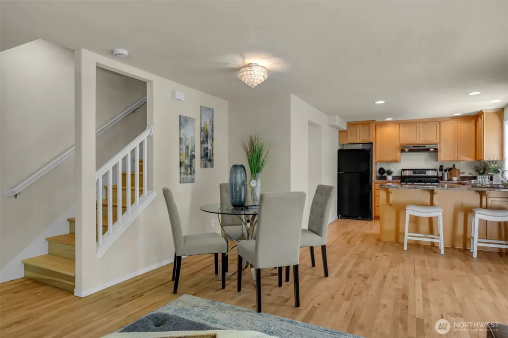 4720 Interlake Avenue N Seattle WA 98103